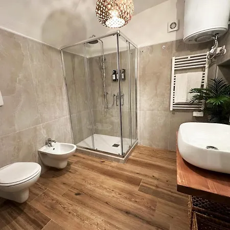 Chiaia - Centro - Vetriera Apartman Nápoly